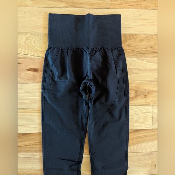 New Halara Seamless Leggings Size XS - Picture 4 of 8